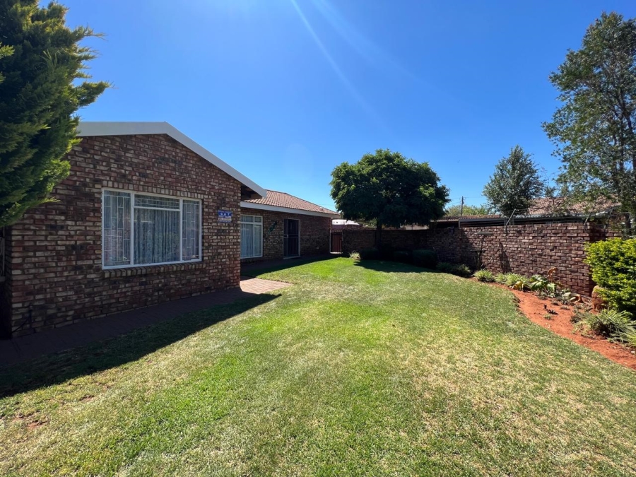 3 Bedroom Property for Sale in South Ridge Northern Cape